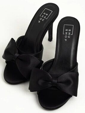 SHU SHOP Elena Black Bow Heel